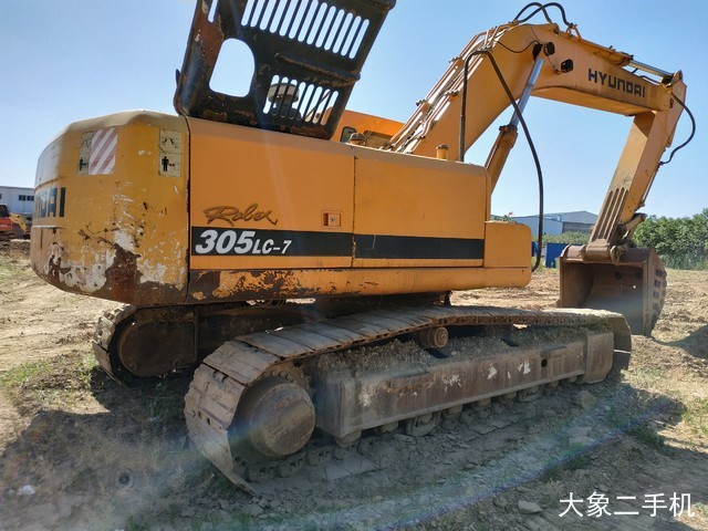 现代 R305LC-7 挖掘机